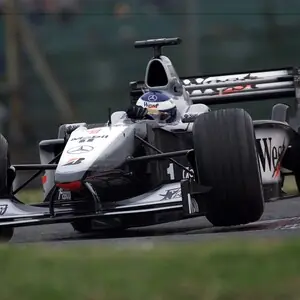 McLaren MP4/15 1 (2000) - Končí brzy